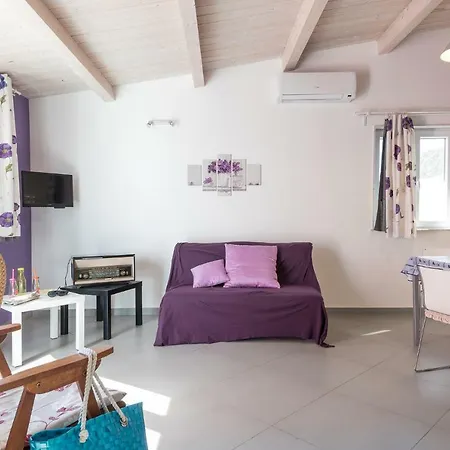Casa Zefiro 公寓 *